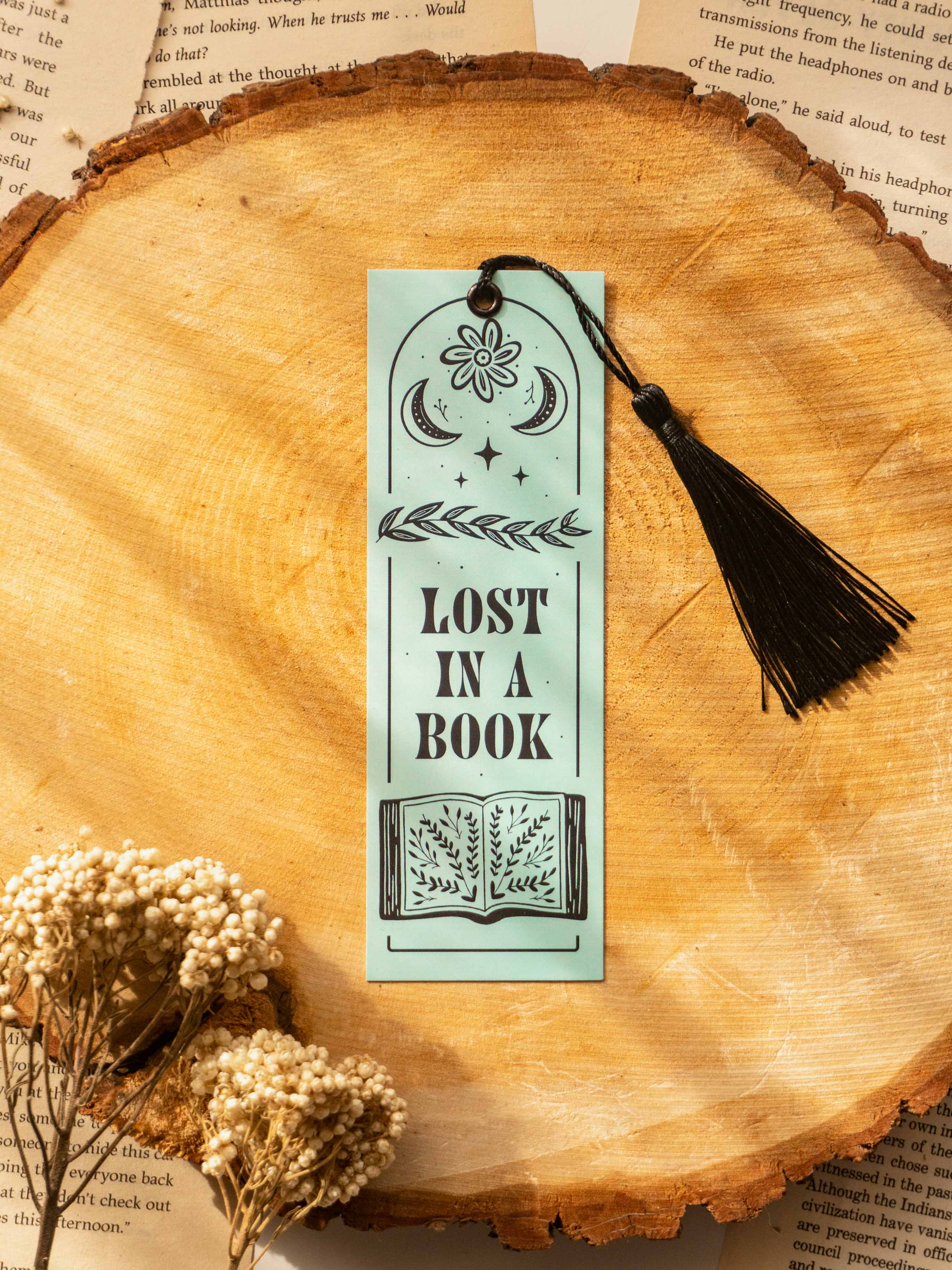 Lost In A Book Bookmark – Blossom and Book