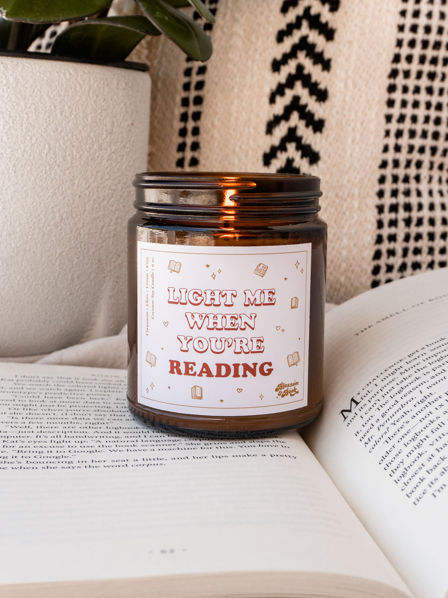 Light Me When You're Reading Candle Cinnamon