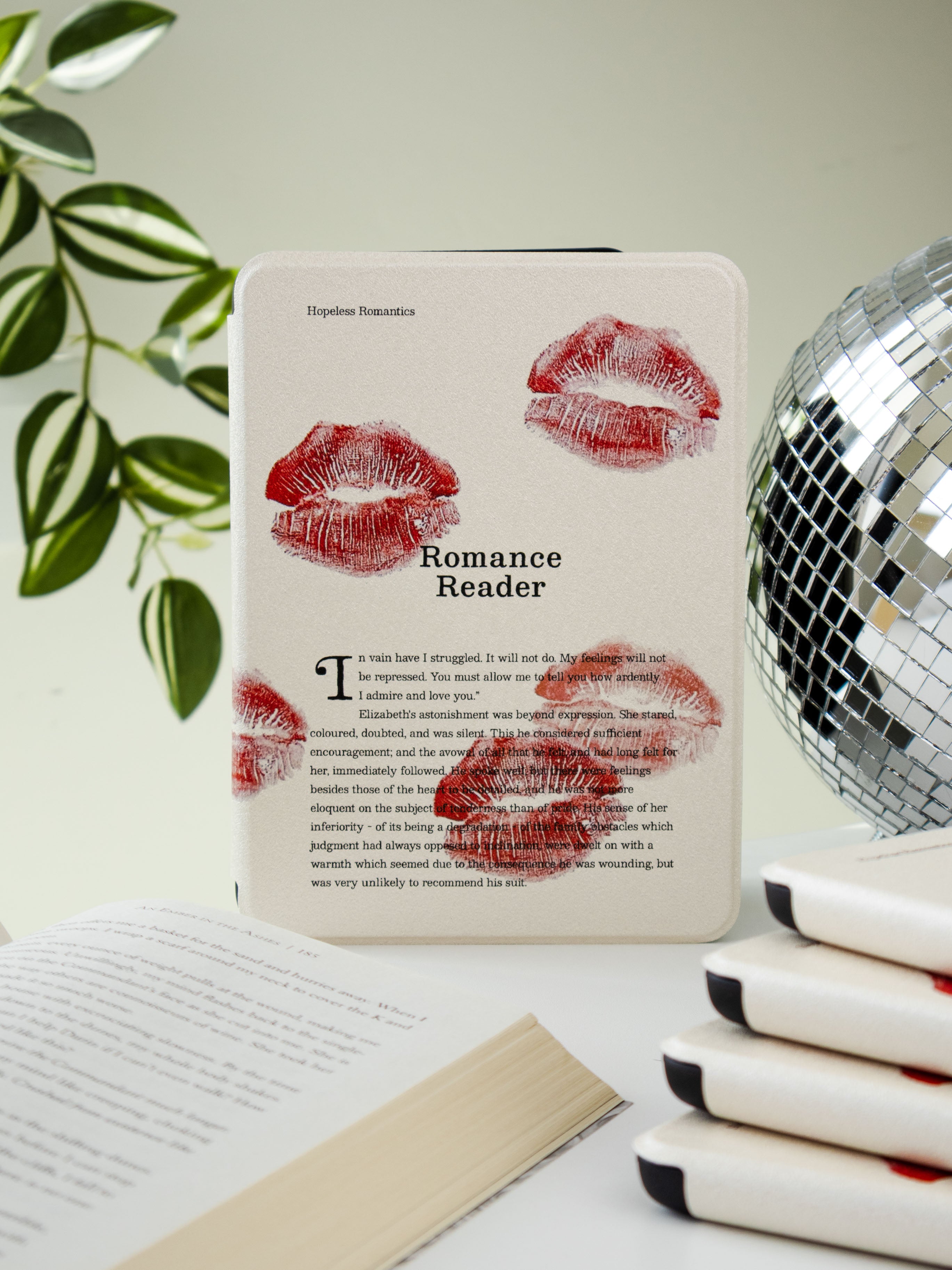 Romance Reader Kindle Case with kiss marks