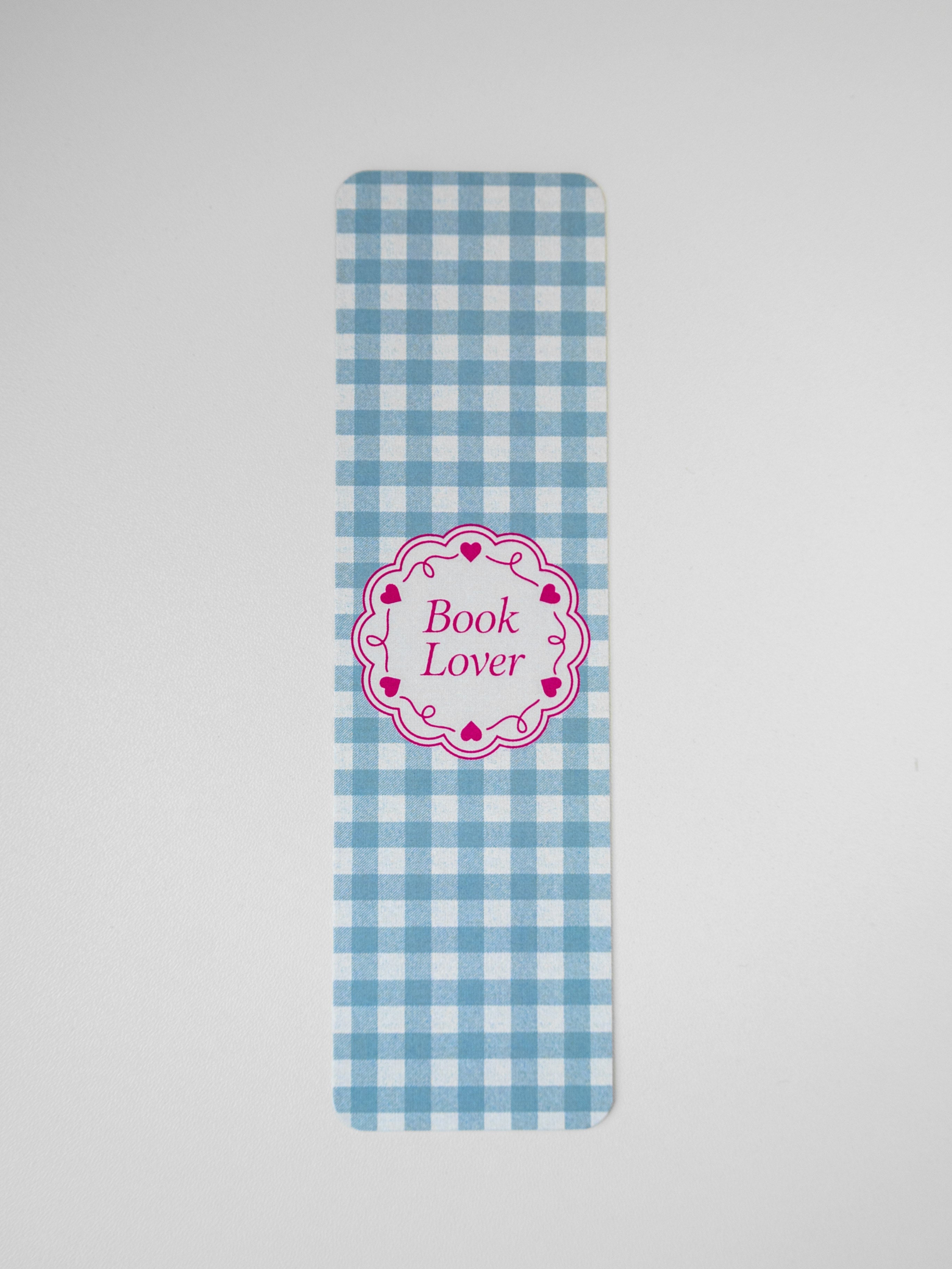 Book lover bookmark rounded corners, blue gingham 
