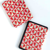 Paper Hearts - Kindle Case
