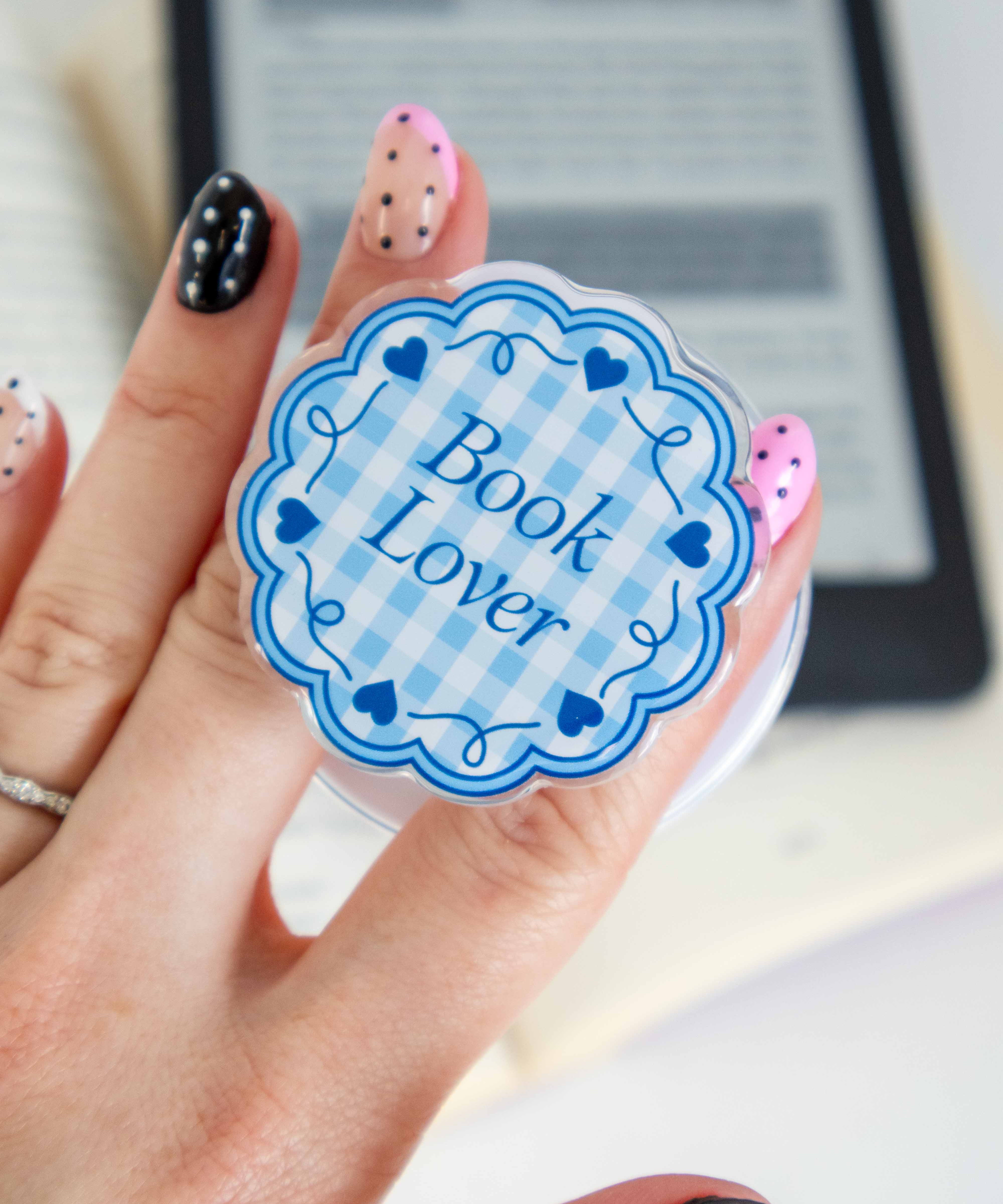 Book Lover Kindle Grip